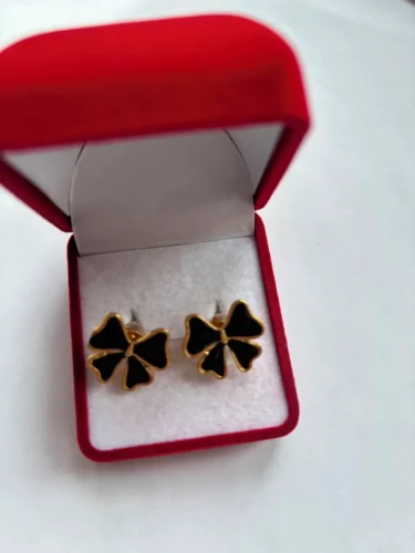 Zlacené náušnice s černou mašli