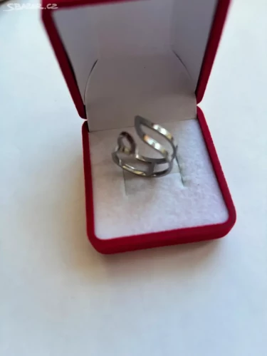 Otevřený prsten z chirurgické oceli 316L