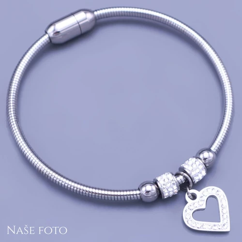 Náramek z chirurgické oceli se srdíčkem