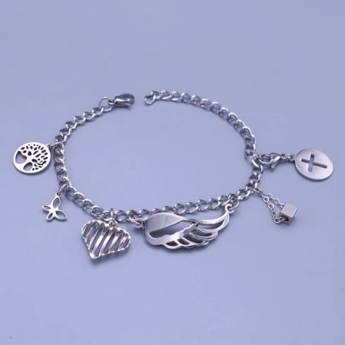 Stylový dámský náramek z chirurgické oceli s přívěsky