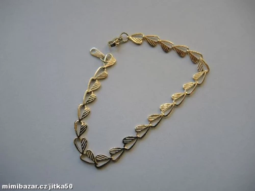 Zlacený náramek z chirurgické oceli srdíčka 6mm