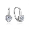 Další: Stříbrné náušnice srdíčka zdobené zirkony
