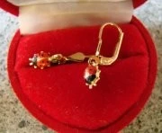 Zlacené naušničky Beruška