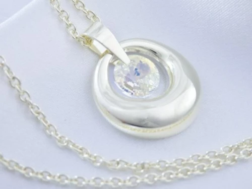 Přívěsek zlacené kolečko 20mm s krystalem swarovski