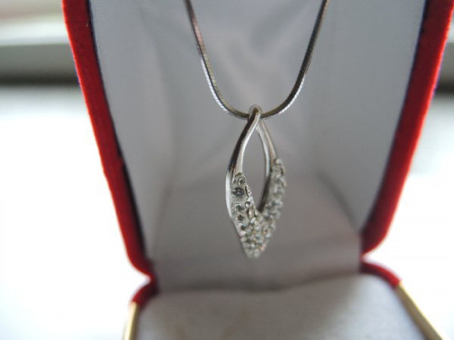 Luxusní náhrdelník z prvého stříbra