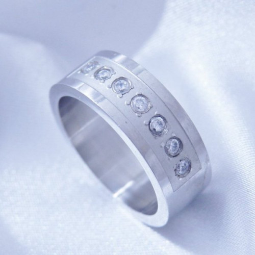 Dámský prsten z chirurgické oceli se zirkony