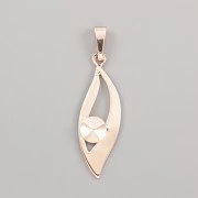 Přívěsek JEDNODUCHÝ LÍSTEK zdobí Rivoli Swarovski