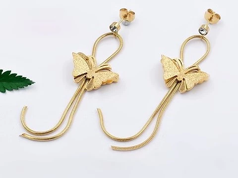 Náušnice z chirurgické oceli zlaté, motýl