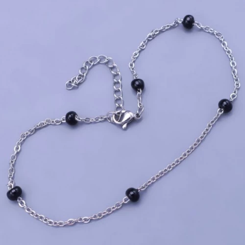 Řetízek na nohu z chirurgické oceli s černými perličkami