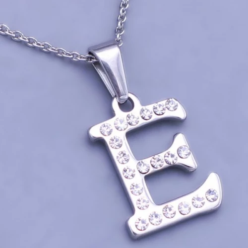 Písmeno E se zirkony z chirurgické oceli > varianta E