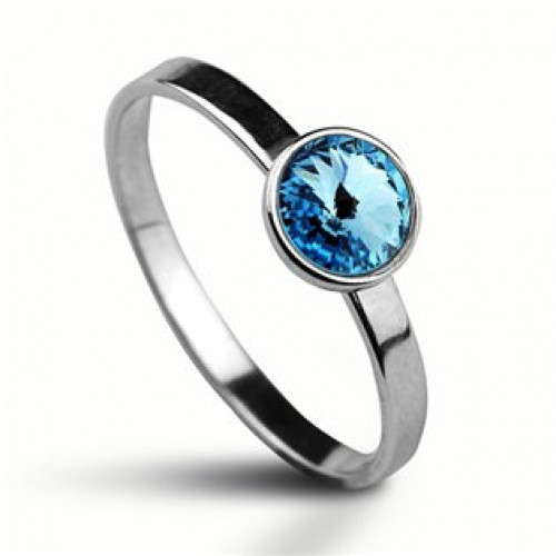 Stříbrný prsten s kamenem Crystals from Swarovski® > varianta 48