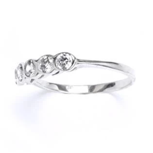 Stříbrný prsten s 5ti zirkony > varianta 53