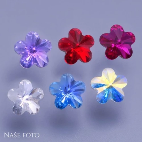 Náušnice Swarovski kytičky 10 mm Výběr barev