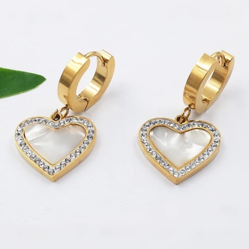 Náušnice z chirurgické oceli visací srdce