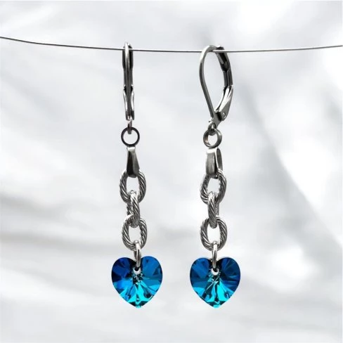 Náušnice Swarovski srdíčka na řetízku z chirurgické oceli - Bermuda blue