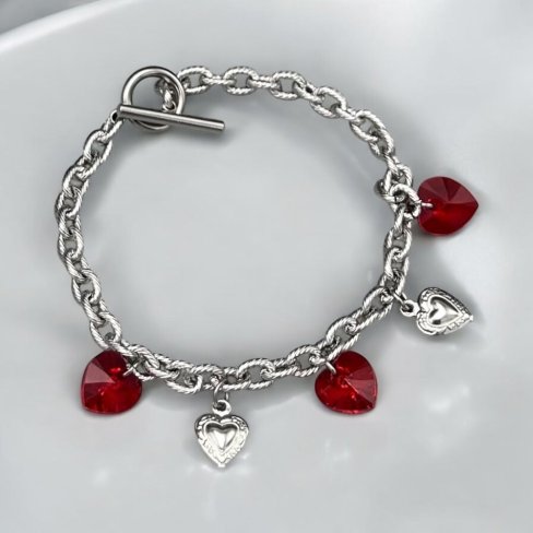 Lanový náramek z chirurgické oceli s červenými srdíčky Swarovski