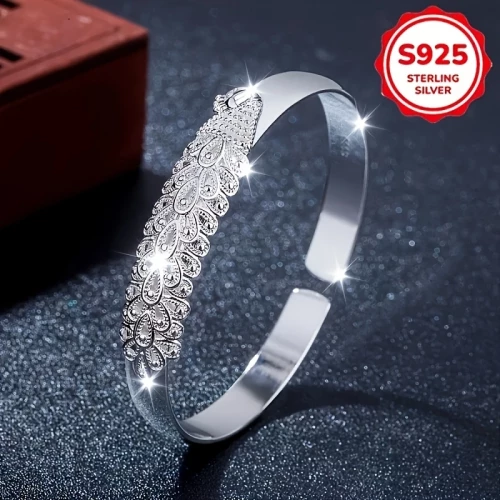 Stříbrný obručový náramek 925