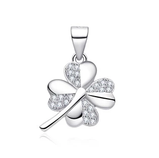 Stříbrný přívěsek čtyřlístek