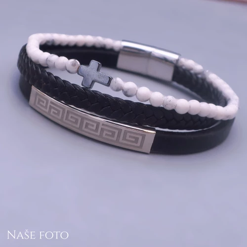 Černý kožený náramek s bílými korálky a řeckým vzorem
