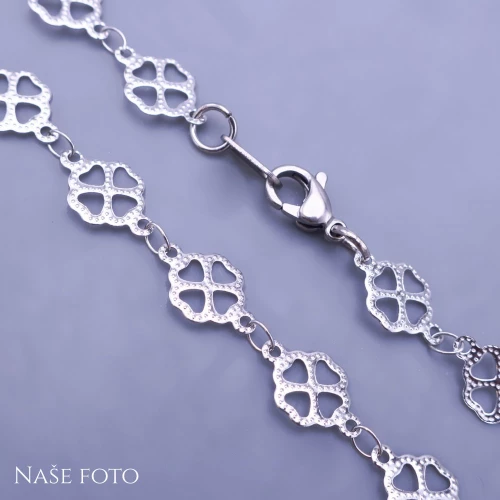 Náramek z chirurgické oceli čtyřlístky 8mm