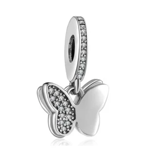 Přívěšek korálek motýlek